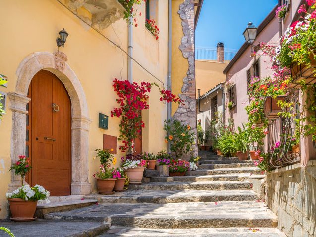 Travel to Sicily with Tour Plan International